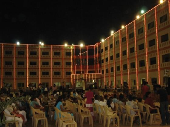 Dr. M.G.R. Educational and Research Institute Chennai Academic Building photo 12